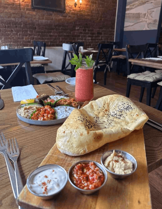 Breakfast Enfes Restaurant in Sunderland